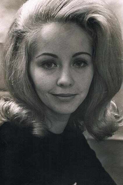 Obituary of Gloria Smith Pitts