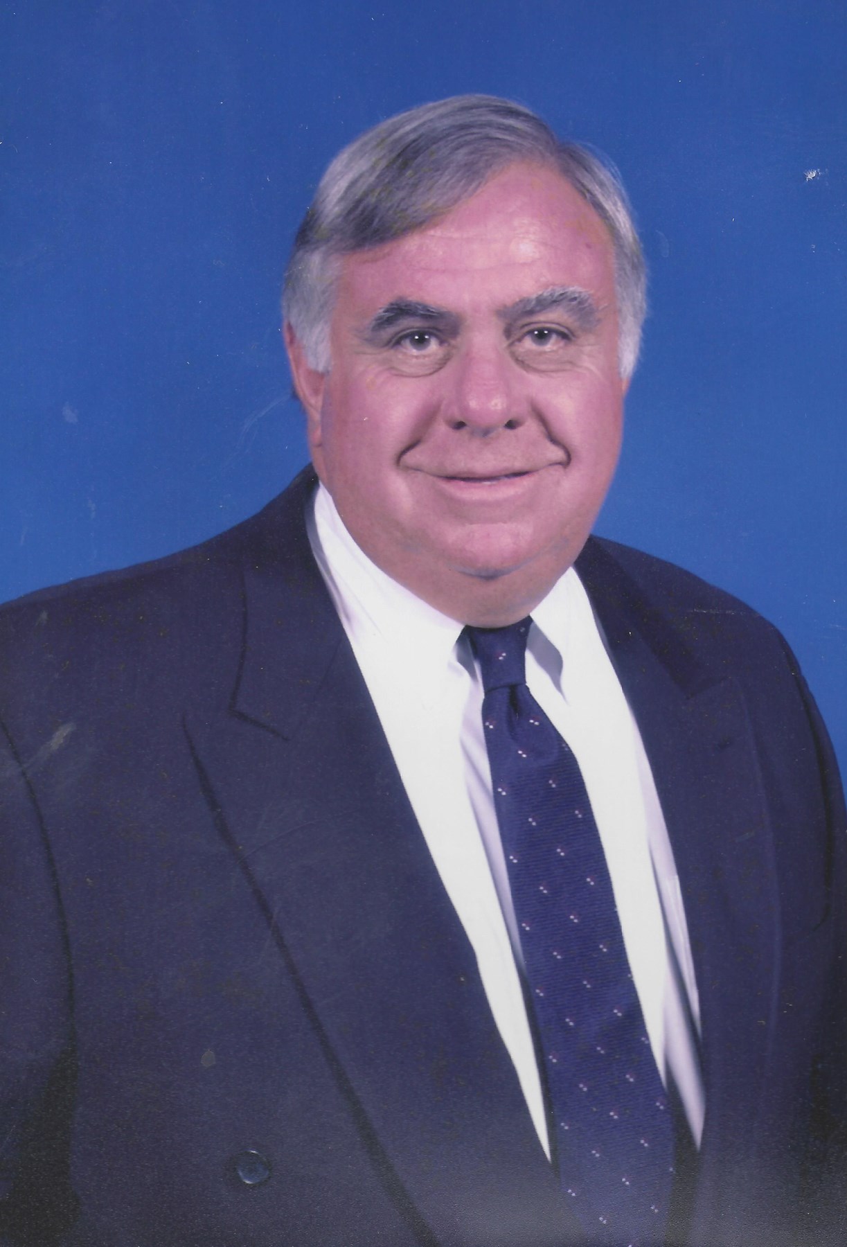Obituary of Robert Tenaglia