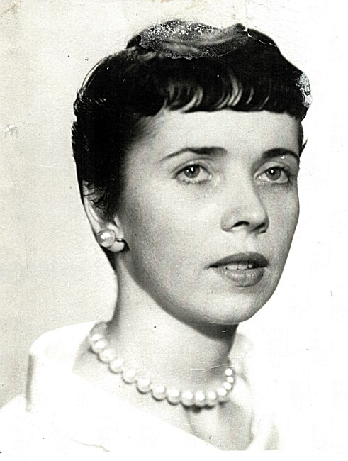 Obituary of Mary "Maureen" Harkins