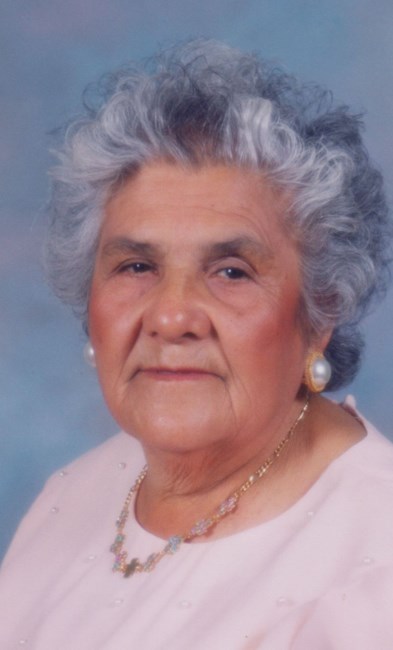 Obituary of Evangelina Cisneros