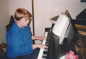 Obituario de Barbara Dell Larsen