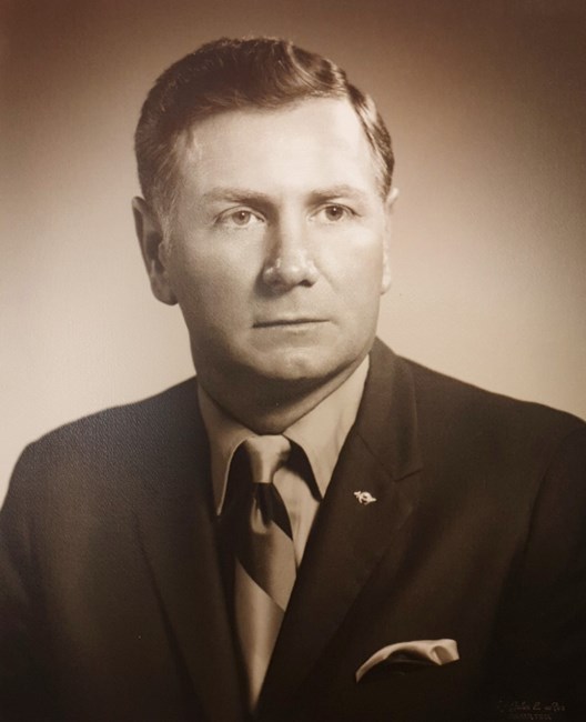 Obituary of Garfield Varnimore Carvell