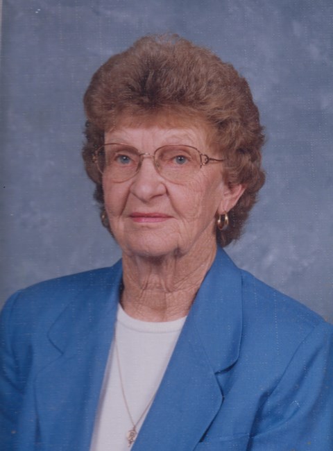 Obituary of Helen Carr Clapp