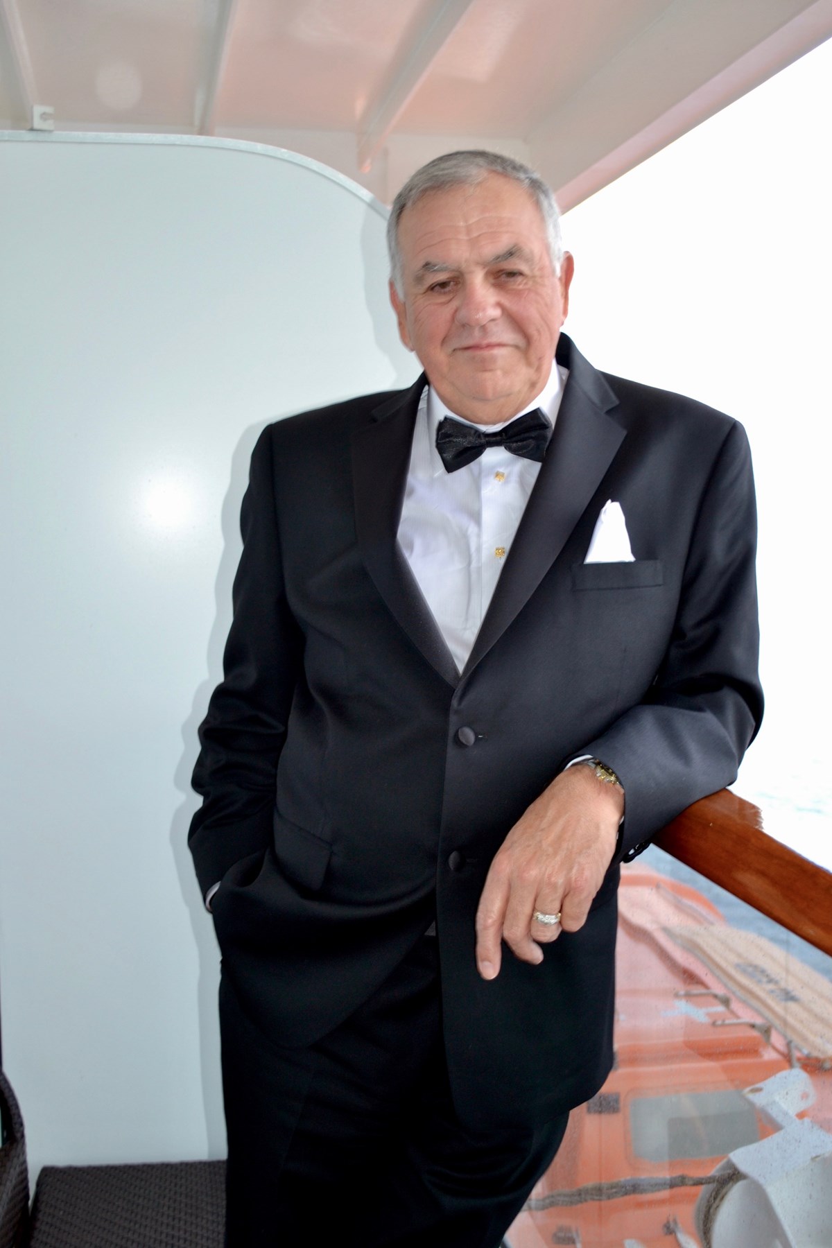 Obituario de Robert Louis Holloway