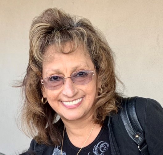 Obituary of Carmen Hinojosa-Hoelzel