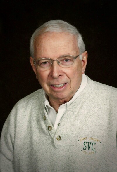 Obituary of Robert Joseph Caulfield