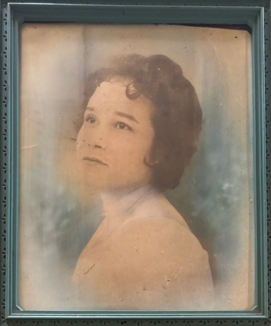 Obituario de Adelaida Santiago Dones