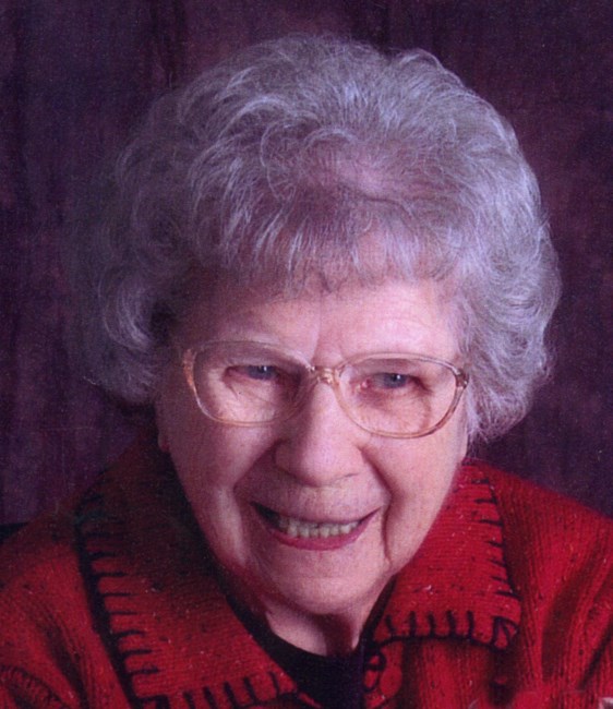 Obituary of Mildred Josephine Saunders Lyons