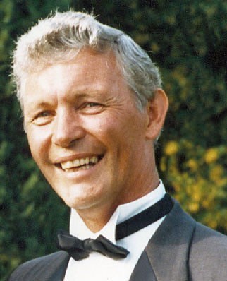 Obituary of Ronald David Watson Dewar