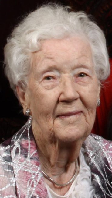 Obituario de Bernice Ingrid Doreen Trollope