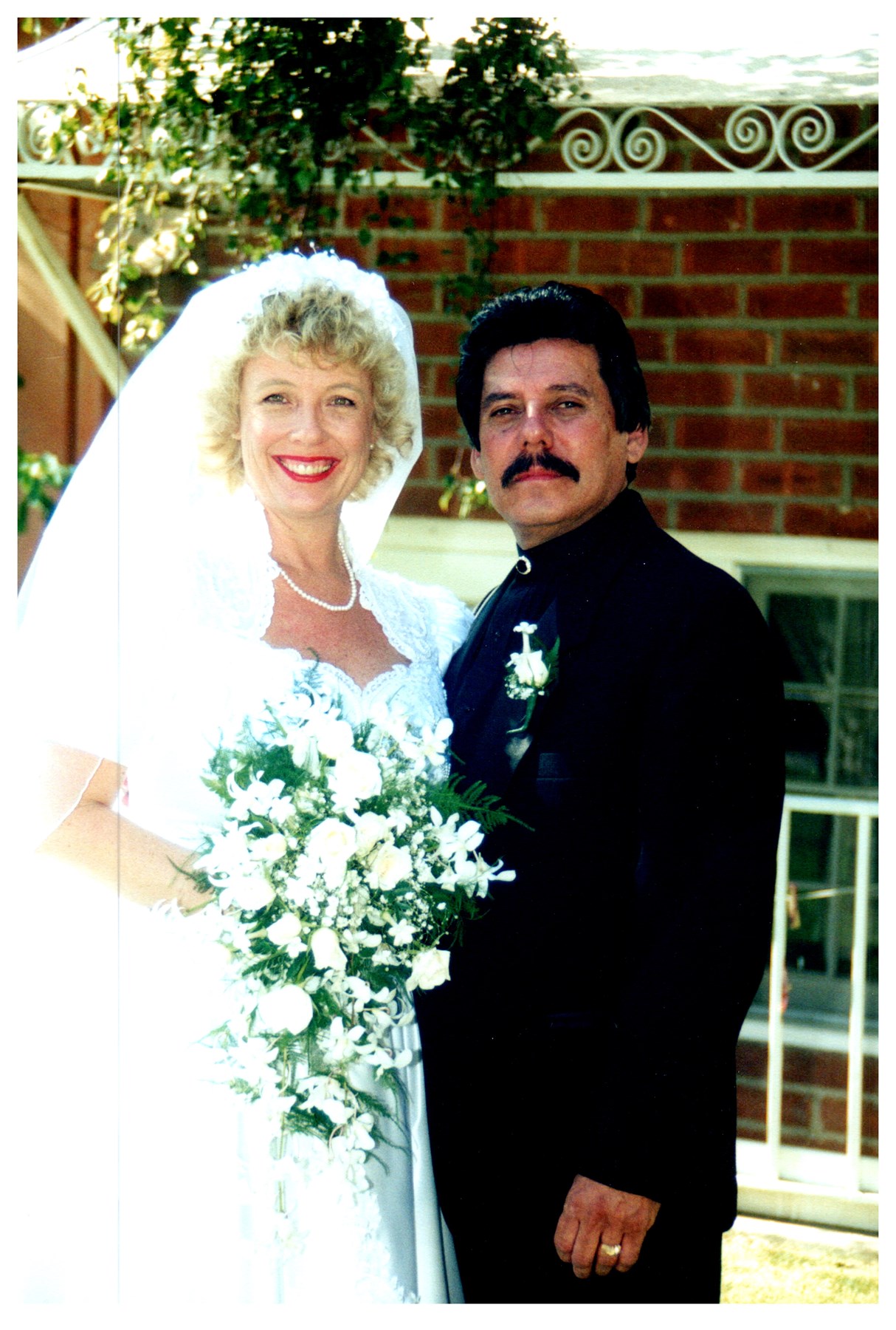 Obituary of Efren "Leo" Gonzalez