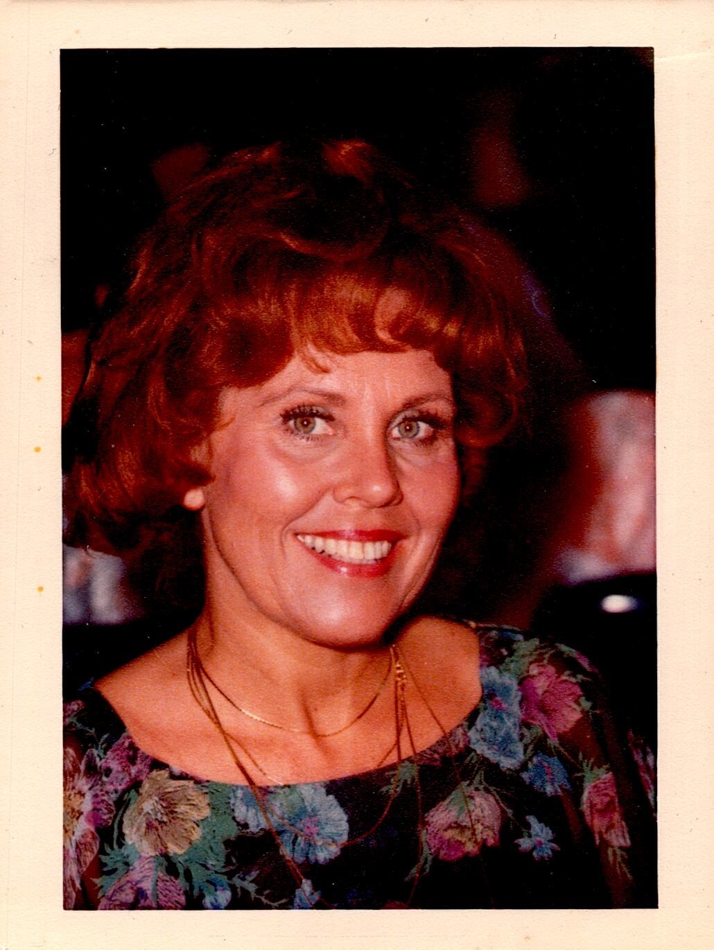 Obituario de Helen P Kee