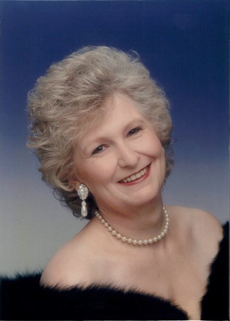 Obituary of Julia Lee Greeley