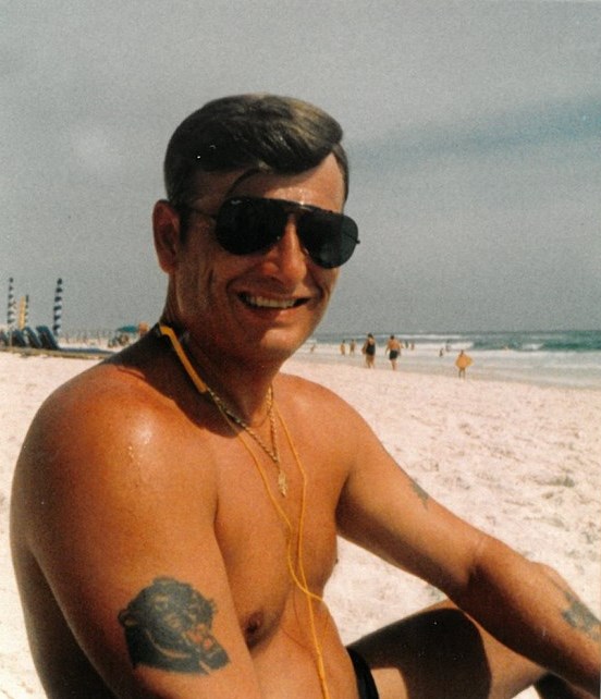 Avis de décès de Russell Allen Uphold