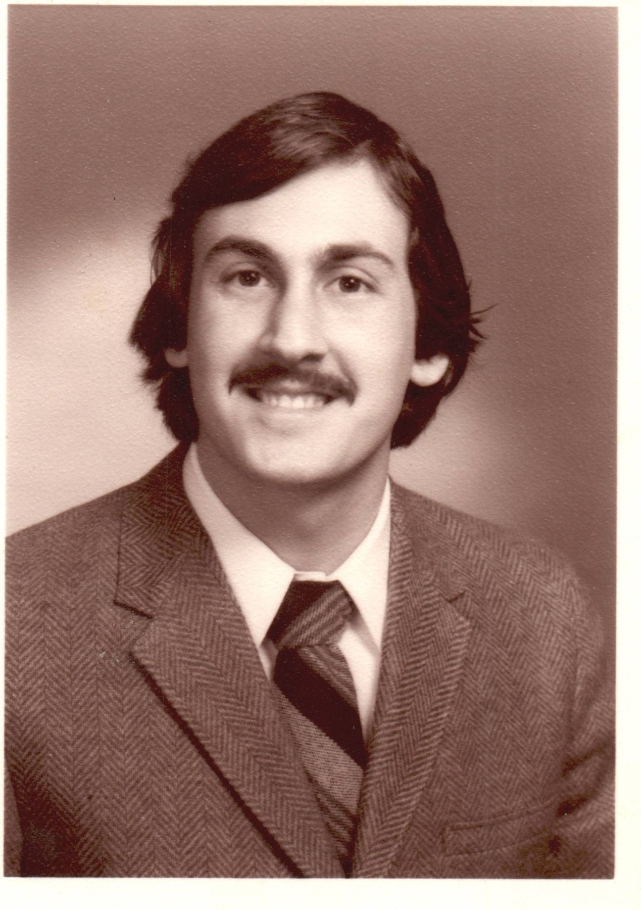Obituary of Charles Howard Thrasher, Jr.