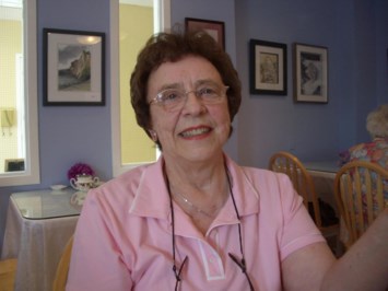 Obituary of Dorothy Margaret McCutcheon