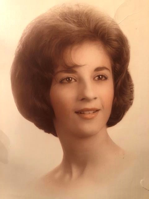 Obituary of Karen Ann Leon McLaughlin