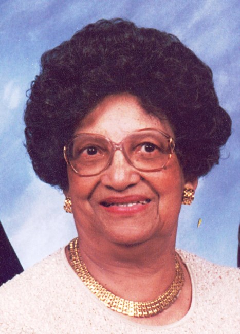 Obituary of Evelyn Moore