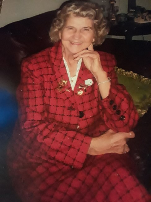 Obituary of Edna Marie Holmes