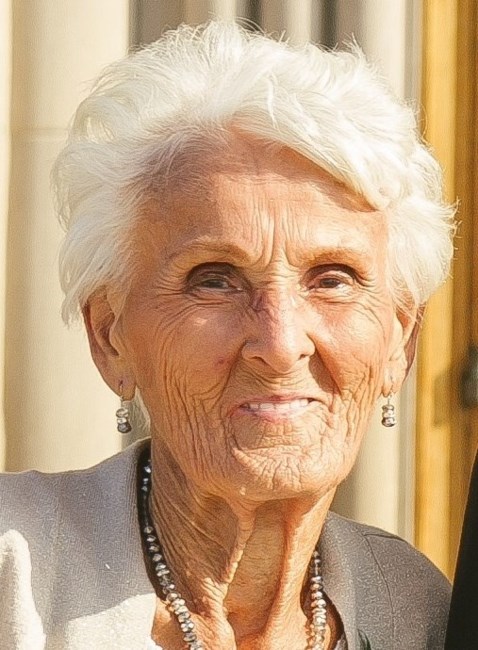 Obituary of Valerie Theresa Pomazanko