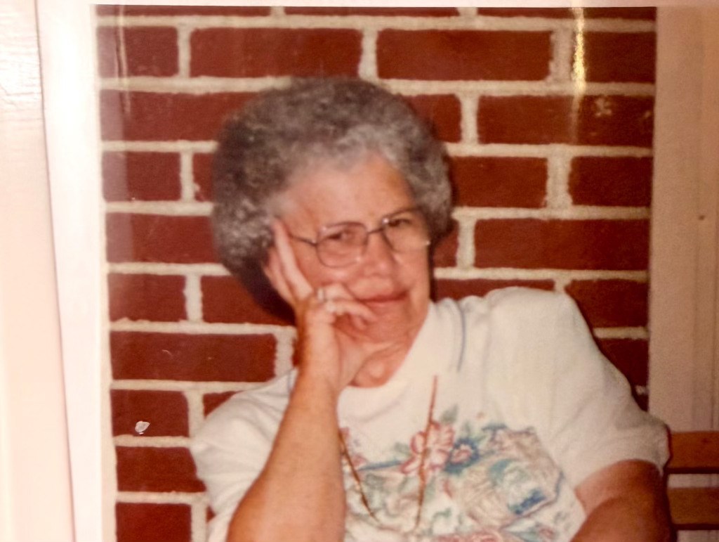 Obituario de Helen Mae Rackley