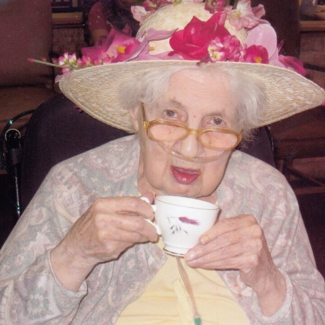 Obituary of Sarah Elizabeth Pettifer