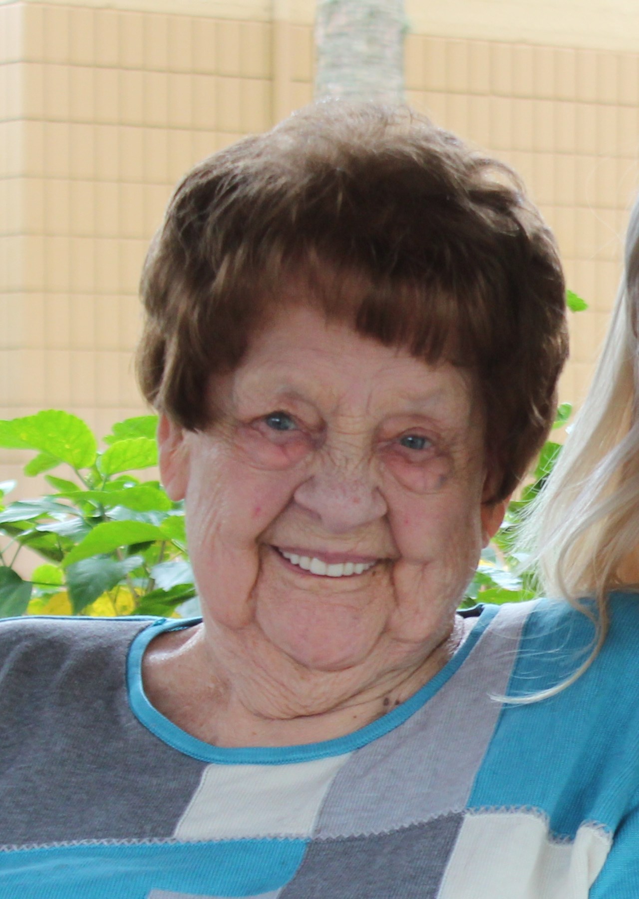 Obituary of Jean Elizabeth Hudson