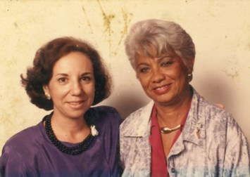 Obituary of Gloria Esther Cains Santiago