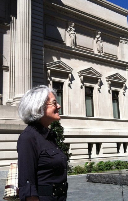 Avis de décès de Helen Laura Sharp