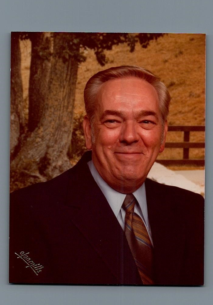 Obituary of Ted Thomas Lyons
