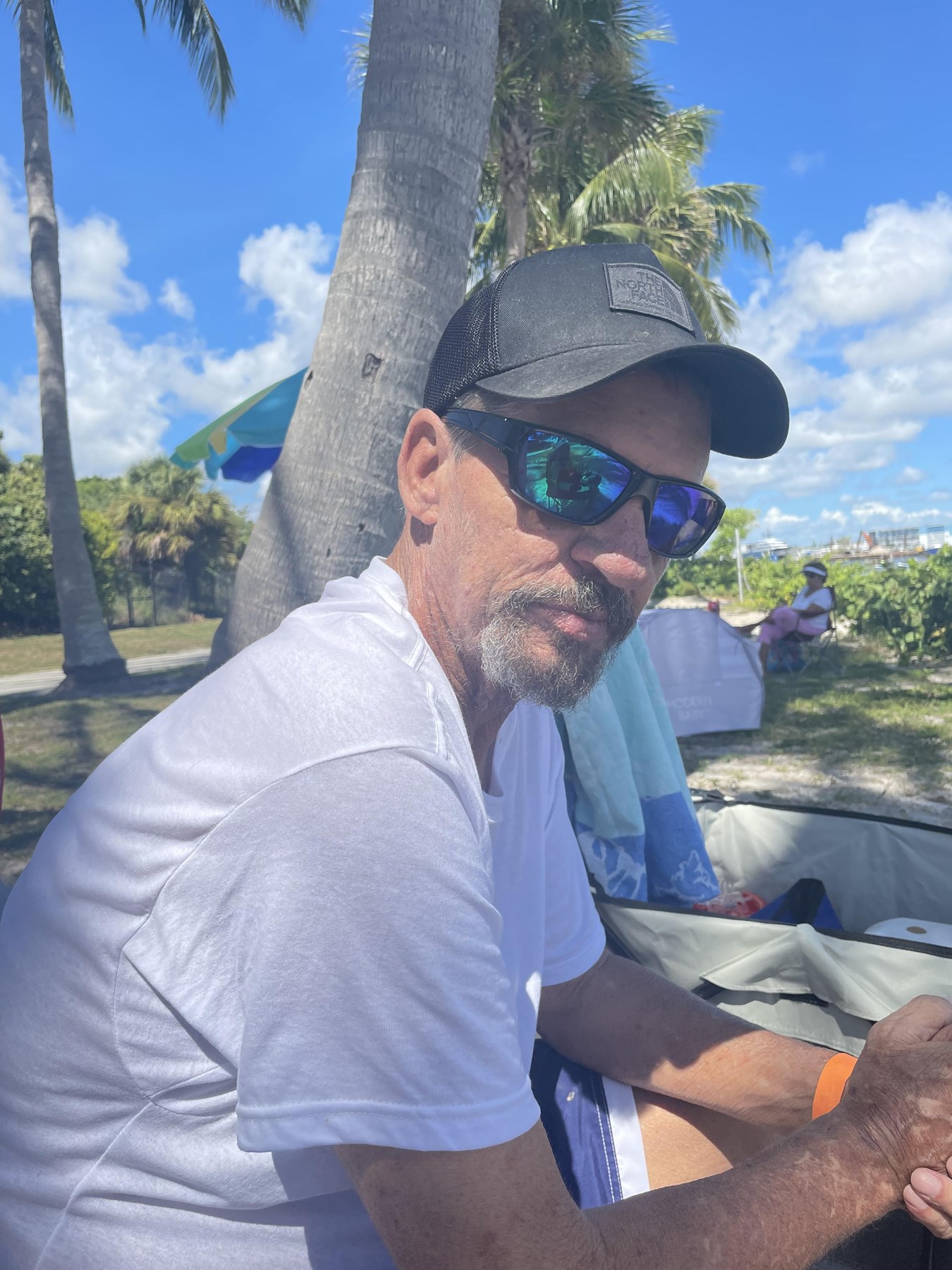 Obituary of Lloyd Bruce Yates