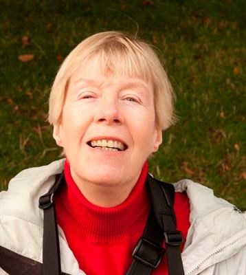 Obituary of Gretchen Lewis