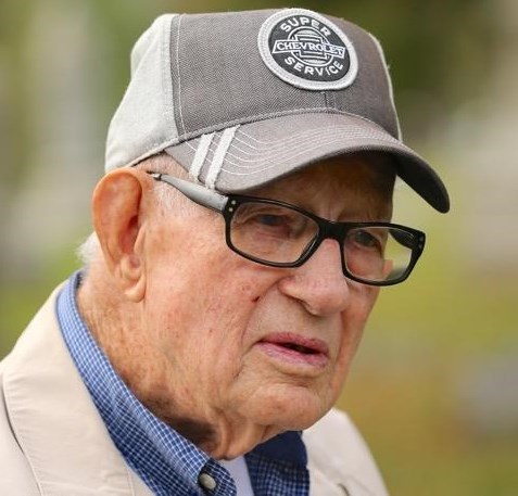 Obituary of Howard Wilson Gray