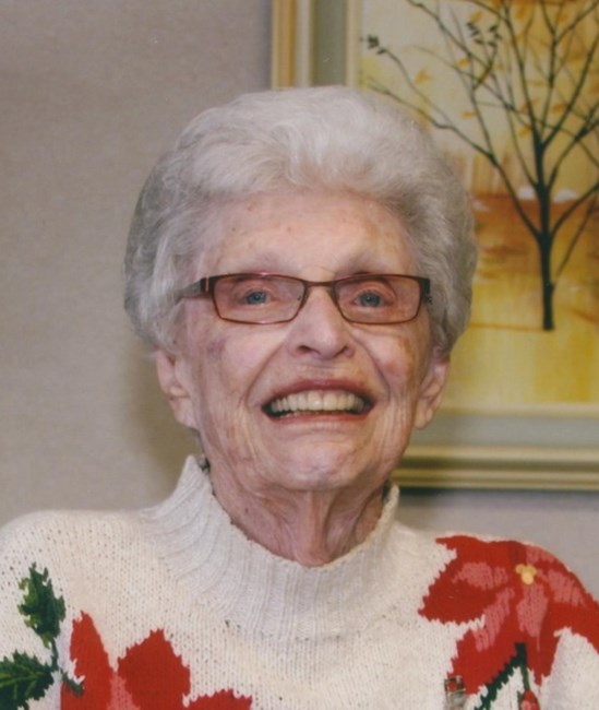 Obituario de Phyllis J. (nee Moberg) Clifford