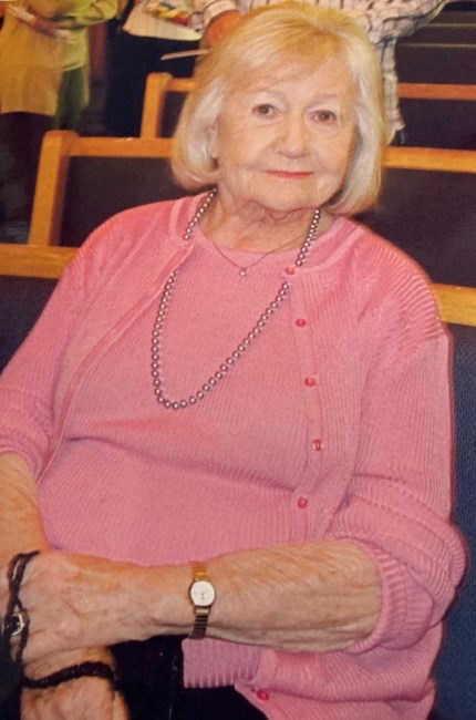 Obituary of Jacqueline Baldwin Warren