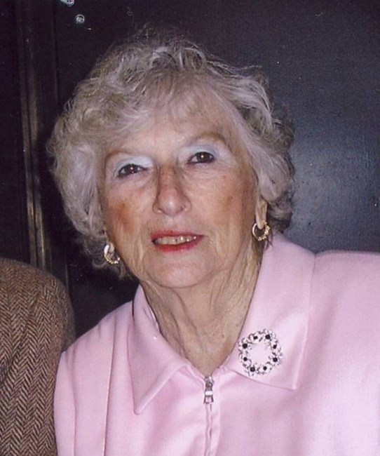 Obituary of Victoria Young-Decker