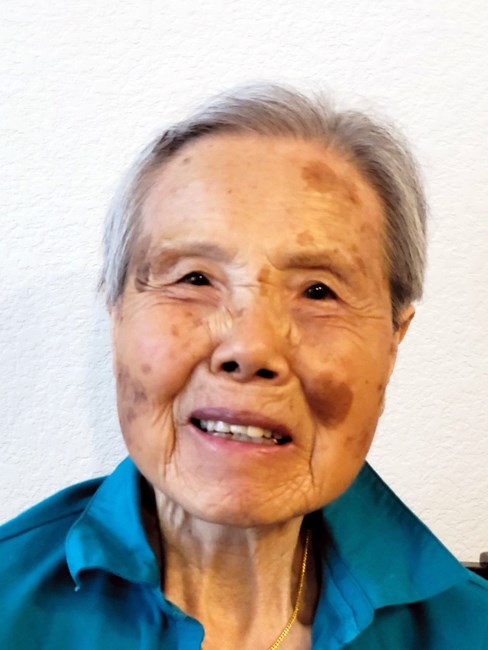 Obituary of Yuet Hong Lowe