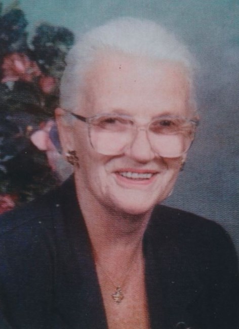 Obituary of Margaret Elizabeth MacQueen