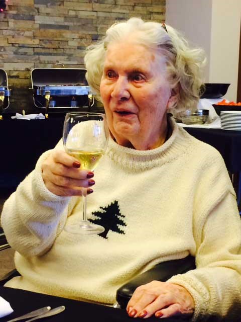 Obituary of Ru-Nell Wolf