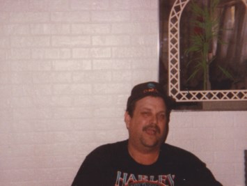 Obituary of Leslie Lee Rinehart