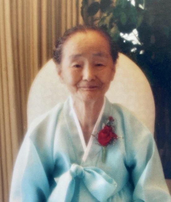 Obituario de Ai Kyung Lee