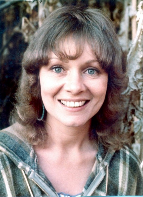 Avis de décès de Carolyn Janusz Nichols