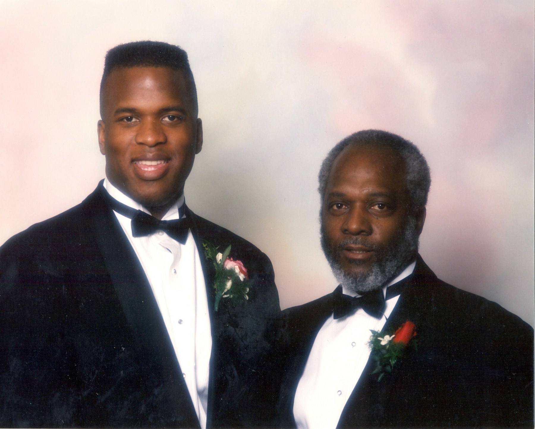 Obituary of James Leon Smith