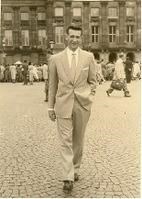Donald Schneider