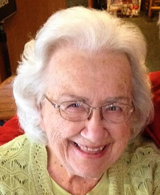 Obituary of Dorothy "Dot" Mae (Weyeneth) Hoerr