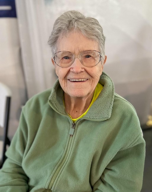 Obituary of Sarah Lee Russ