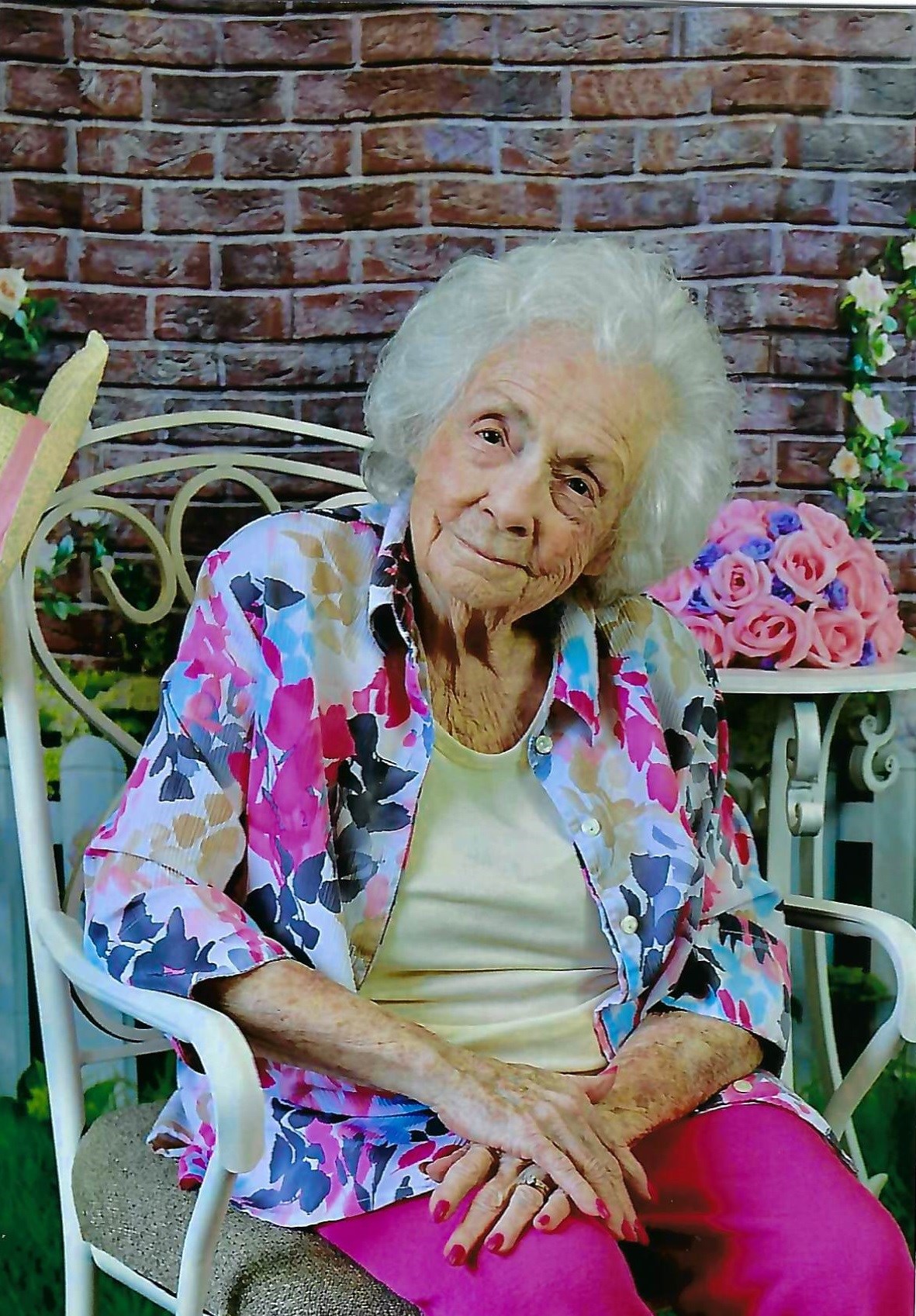 Obituary of Eloise S. Ellis