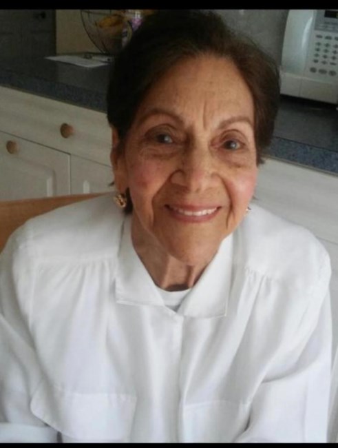 Obituary of Adelma "Tata" Fernandez