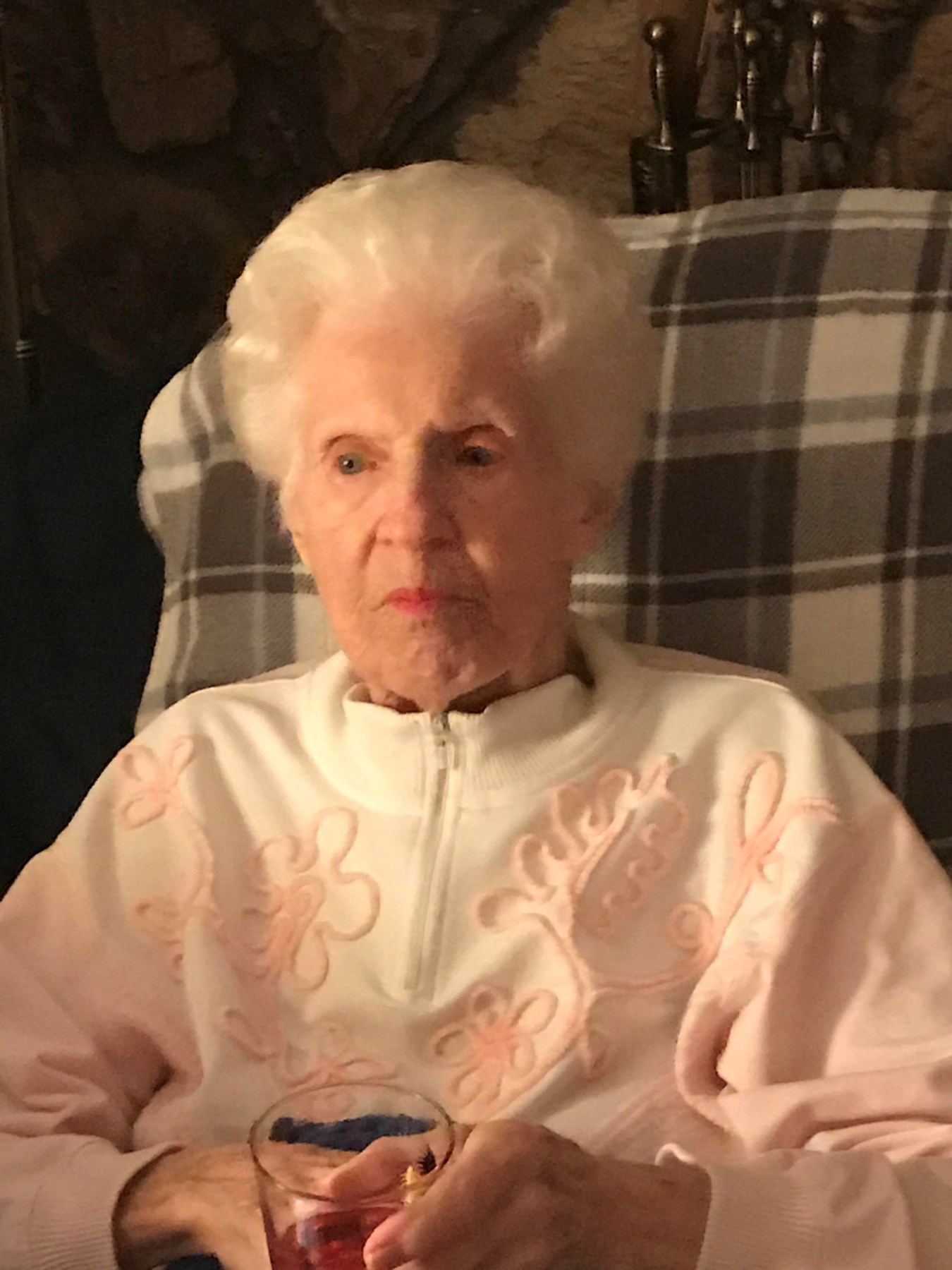 Obituary of Elaine J. Zabilka