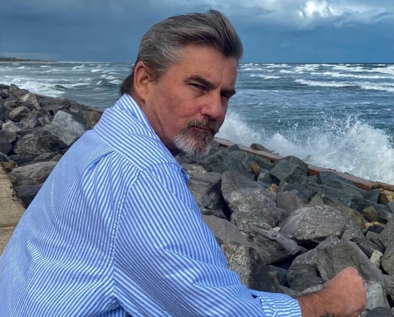 Obituary of Mitchell Wayne Kingston